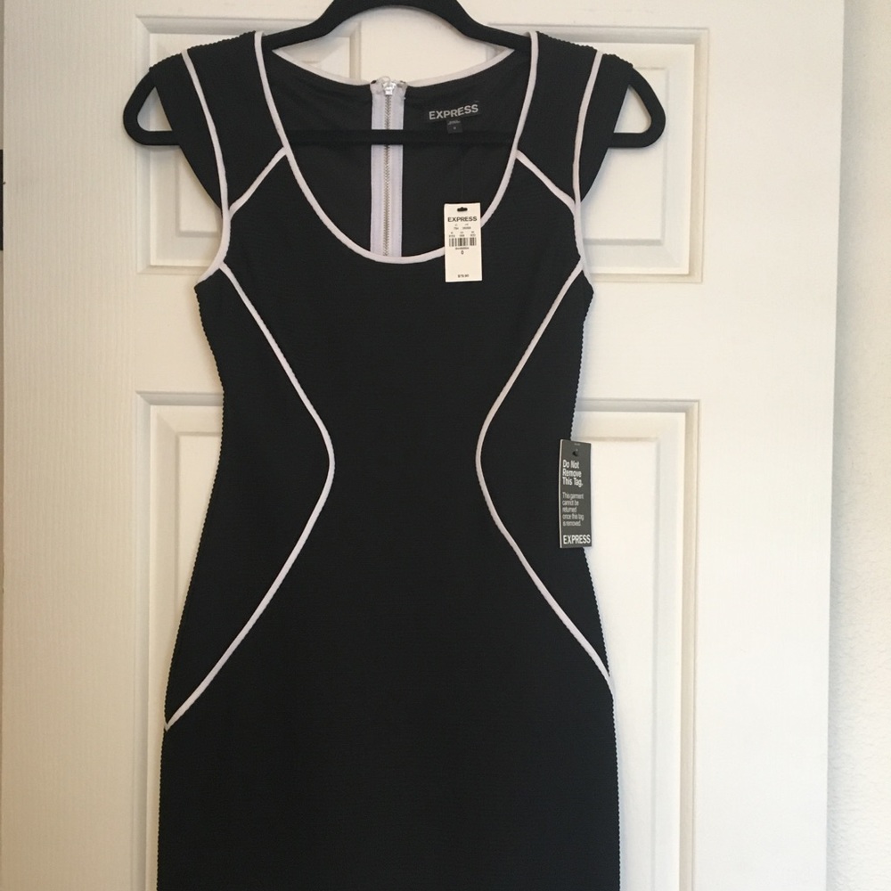 Black/white dress